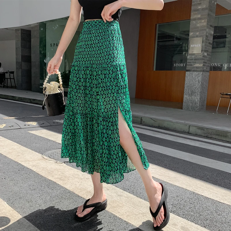 Vintage green floral pleated skirt women's 2024 spring/summer high-waisted slimming splicing large swing mid-length A-line skirt