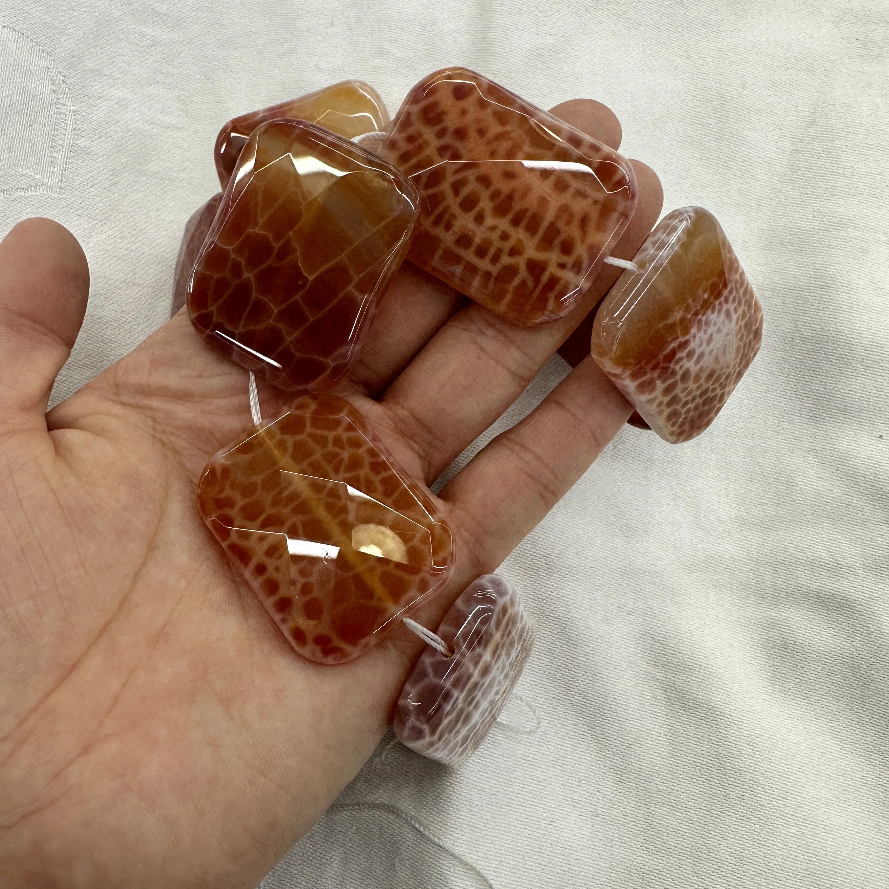 جديد قسط الحجر الطبيعي الخرز-30*40 مللي متر مربع قطع الأحمر النار العقيق مزيج اللون ل قلادة سوار ذاتي الصنع 15 "هدية بالجملة