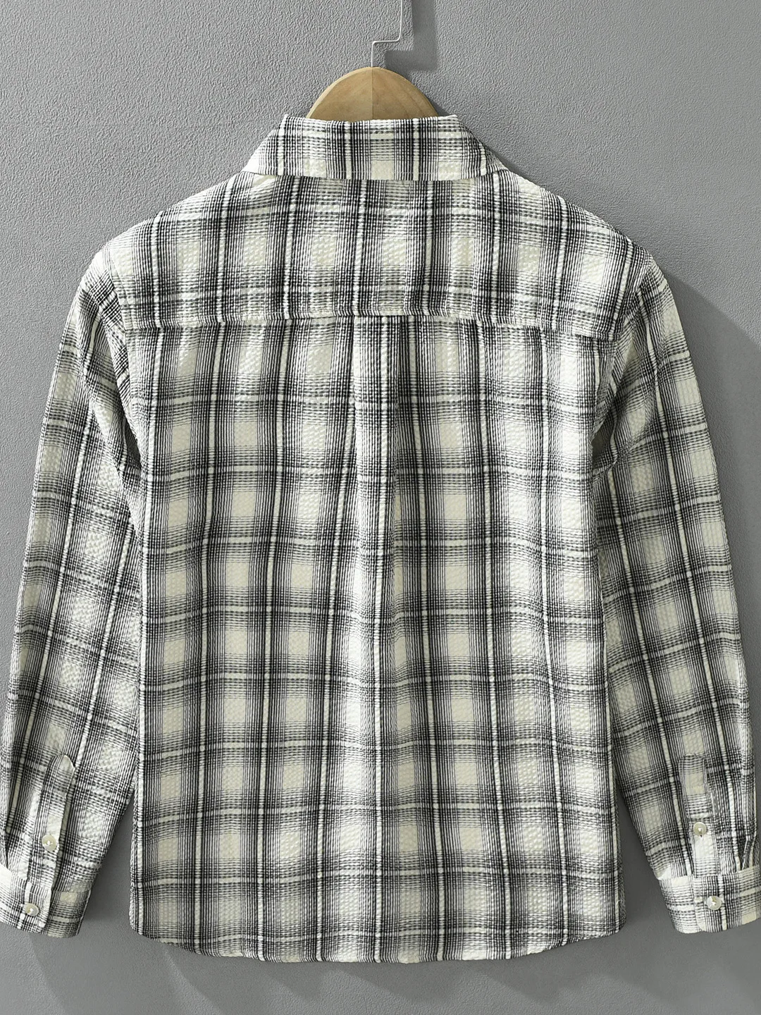 Men's Long Sleeve Shirt Gradient Checkered Casual Turn-down Collar Retro Trendy Design Sense Loose Fit Pocket Daily Wear