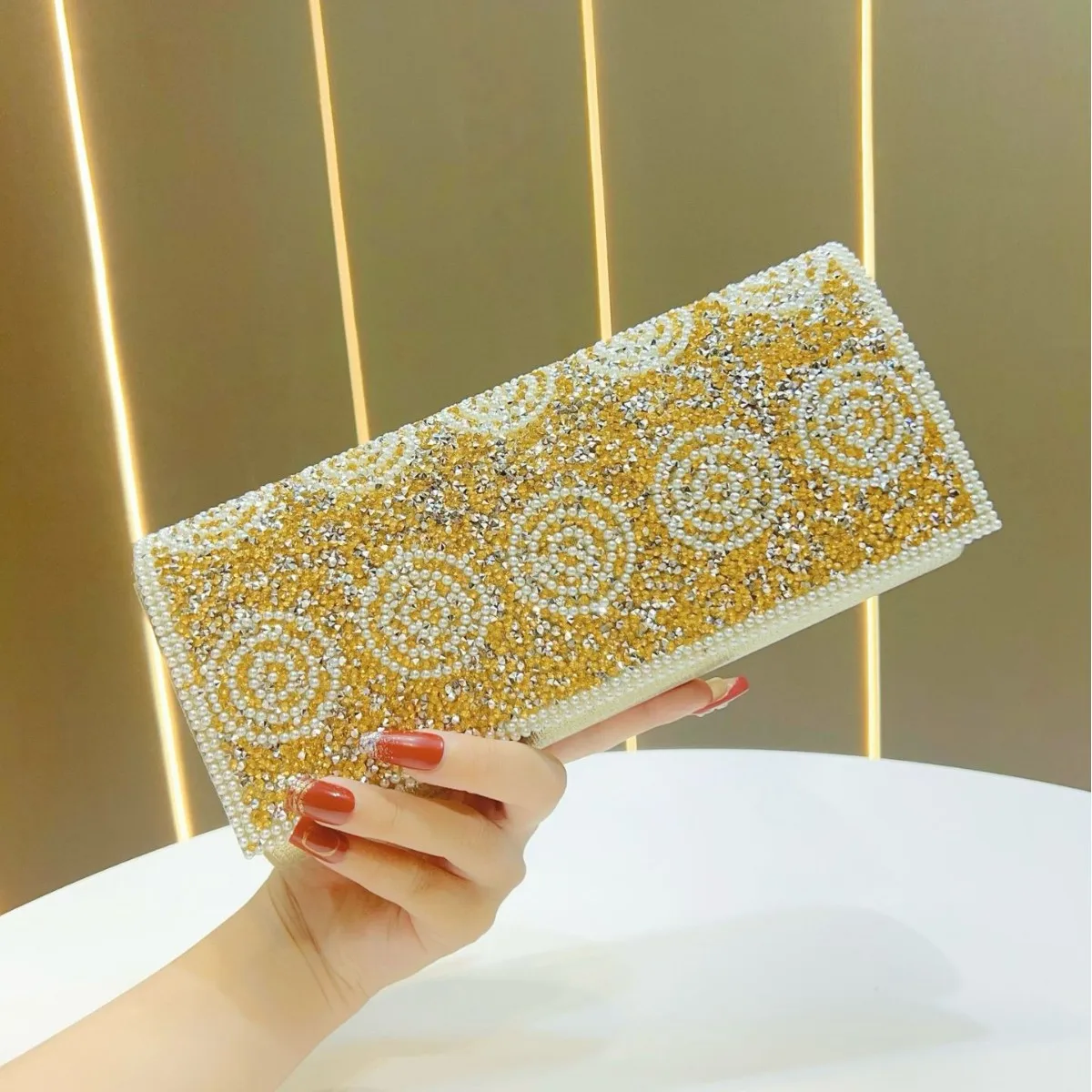 

Women’s Fashion Rhinestone Clutch Bag Elegant Party Baguette Purse Luxury Messenger Shoulder Handbag Sac de Marque Luxe Femme
