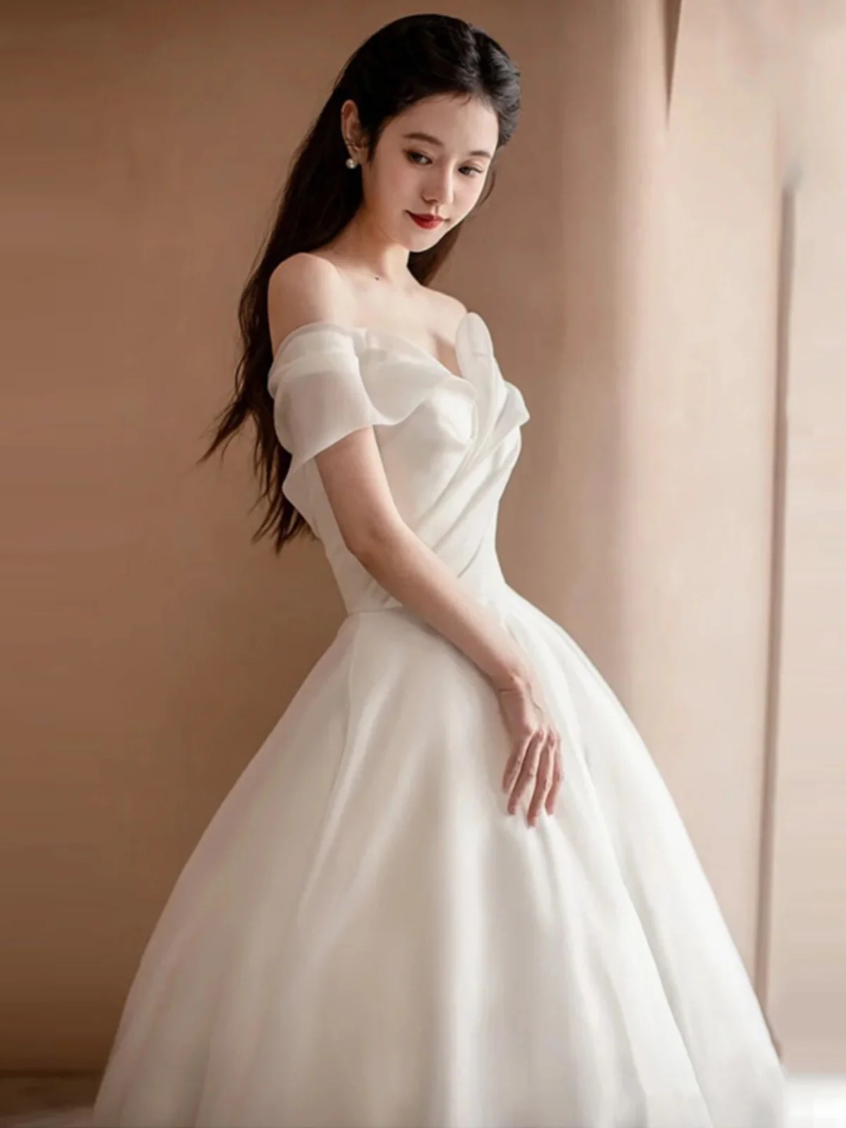 

Bride's New Wedding Gown One oulder Satin Floor Length Draped Tail Outdoors eeting Ceremony Formal Dr Korean Sle