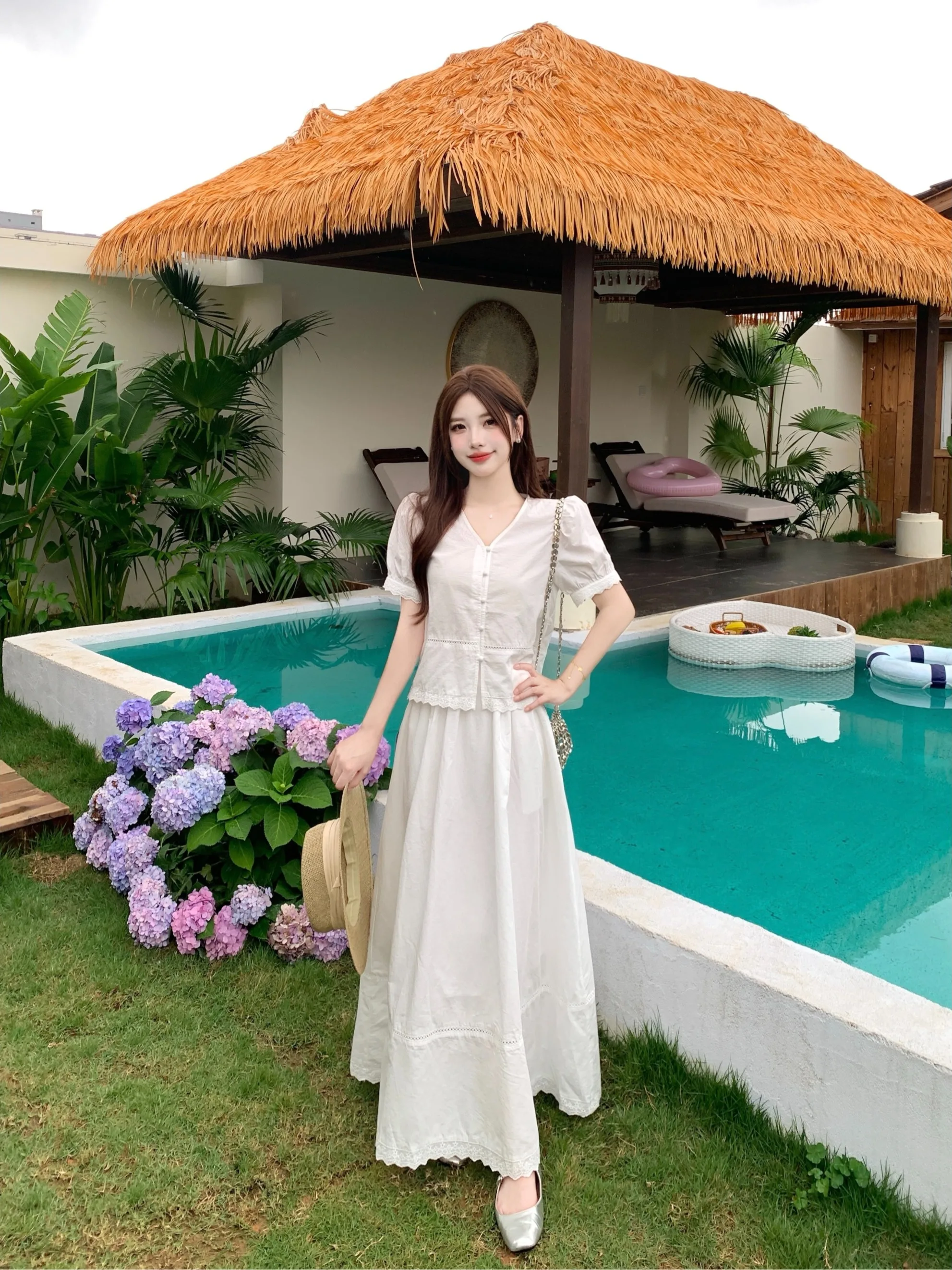 

plus Size Summer New White Hollow out Lace Trim Short Sleeve Shirt High Waist A-Line Skirt Fashion Set for plus Size Women