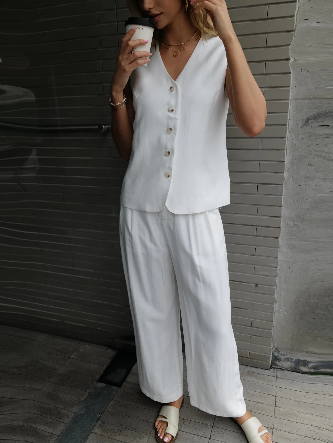 2024 Summer Fashion White Vest Pants sets