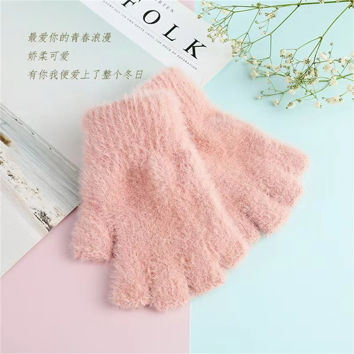 قفازات نسائية دافئة جديدة للخريف والشتاء تقليد الكشمير إصبع مكتب الكتابة قفازات الطلاب الشبابية الصديقة للبشرة