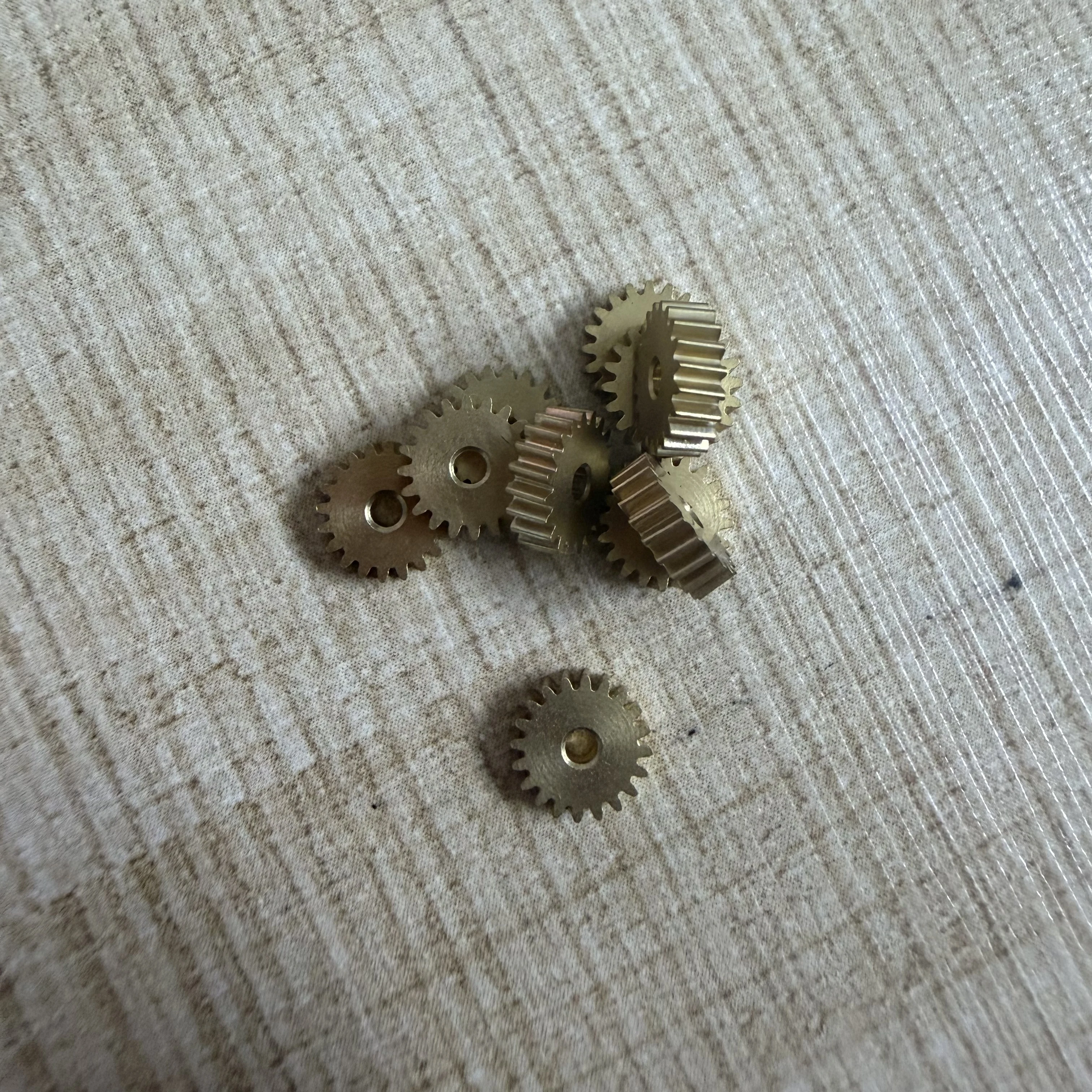 10Pcs/Lot 0.3 Modulus 10T 14T 20T Worm Gear Bore Aperture 1.48mm 10/14/20 Teeth Brass Worm Wheel Single-Head 3.8x5mm Bore 0.98mm