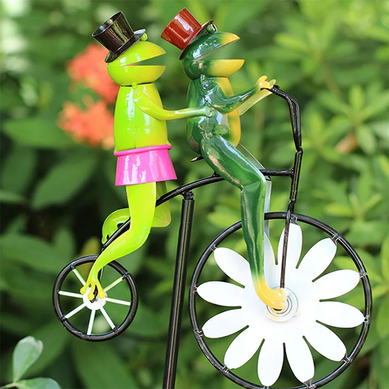 Funny Metal Frog Riding Spinners Vintage Bicycle Wind Sculptures Garden Animal Windmill Statues for Yard Lawn Patio Decoration