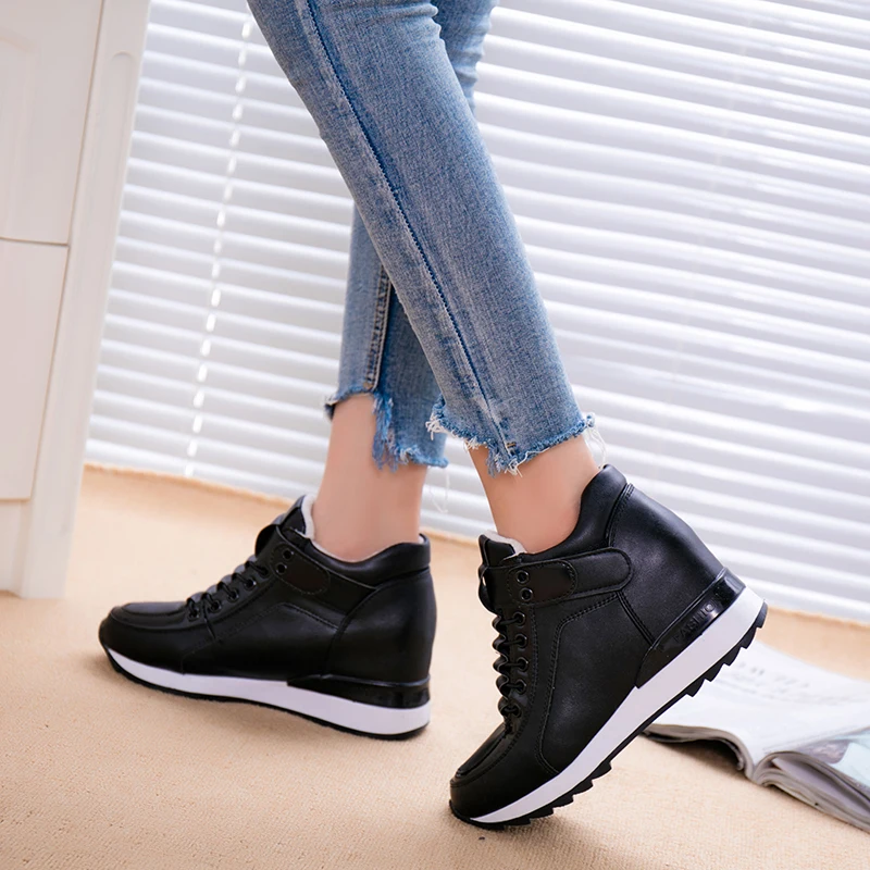 Women Casual Shoes Autumn Platform Hidden Increasing Sneakers PU Leather Shoes Woman Breathable High Quality White Shoe New 2021