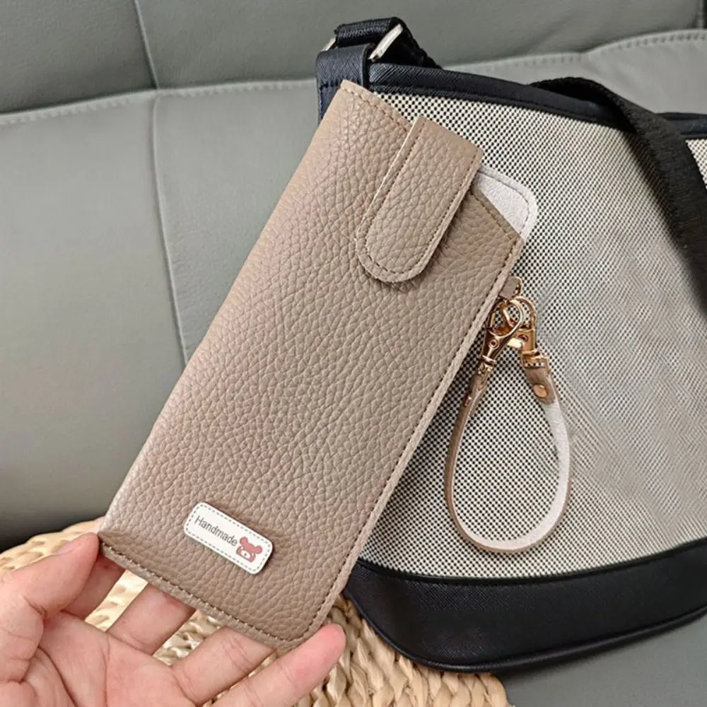 حقيبة تخزين النظارات الشمسية المصنوعة من جلد البولي يوريثان بلون سادة مع حبل نظارات شمسية معلقة وحقيبة نظارات شمسية محمولة متينة #4