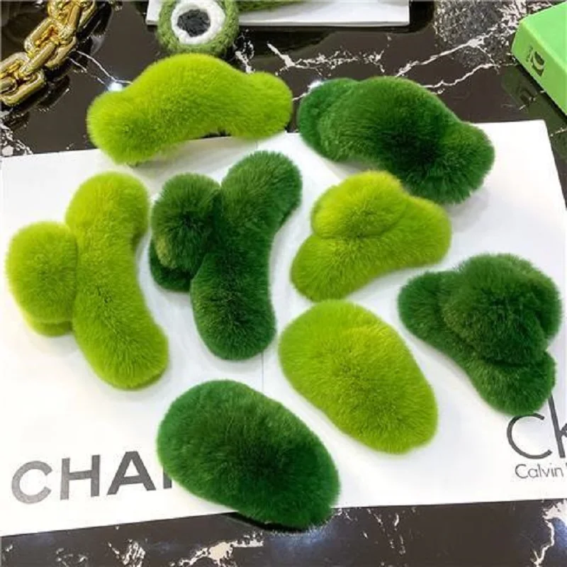 

LEVAO Winter Plush Hair Claw Clip Rabbit Fur Seaweed Green Crab Clamps Solid Color Hairpin Barrette Women Warm Hair Accessories