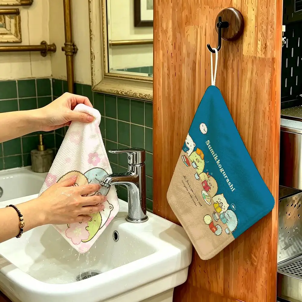 

Cartoon Pink Sumikko Gurashi Hanging Kitchen Towel, Polyester Cotton Material, Wear Resistant Hand Wiping Towel For Home