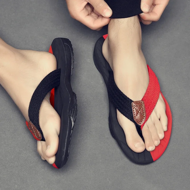 2022 New Arrival  Men Flip Flops Sandals Breathable Summer Slippers Non-slip Rubber Fashion Outdoor Casual Shoes Size 36-47