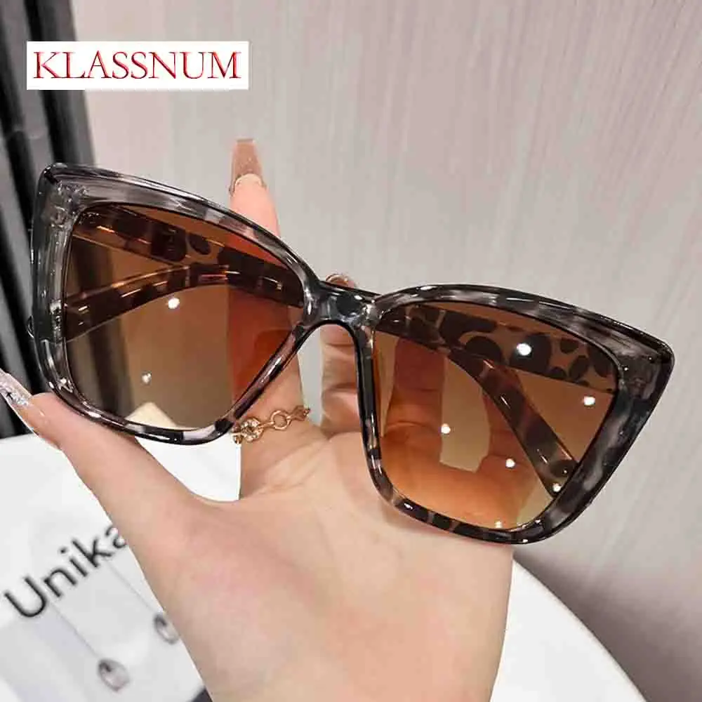 Солнцезащитные-очки-klassnum-2026-Роскошные-с-леопардовым-принтом-в-форме-кошачьего-глаза-популярные-американские-модные-очки-для-женщин-для-вождения-и-велоспорта