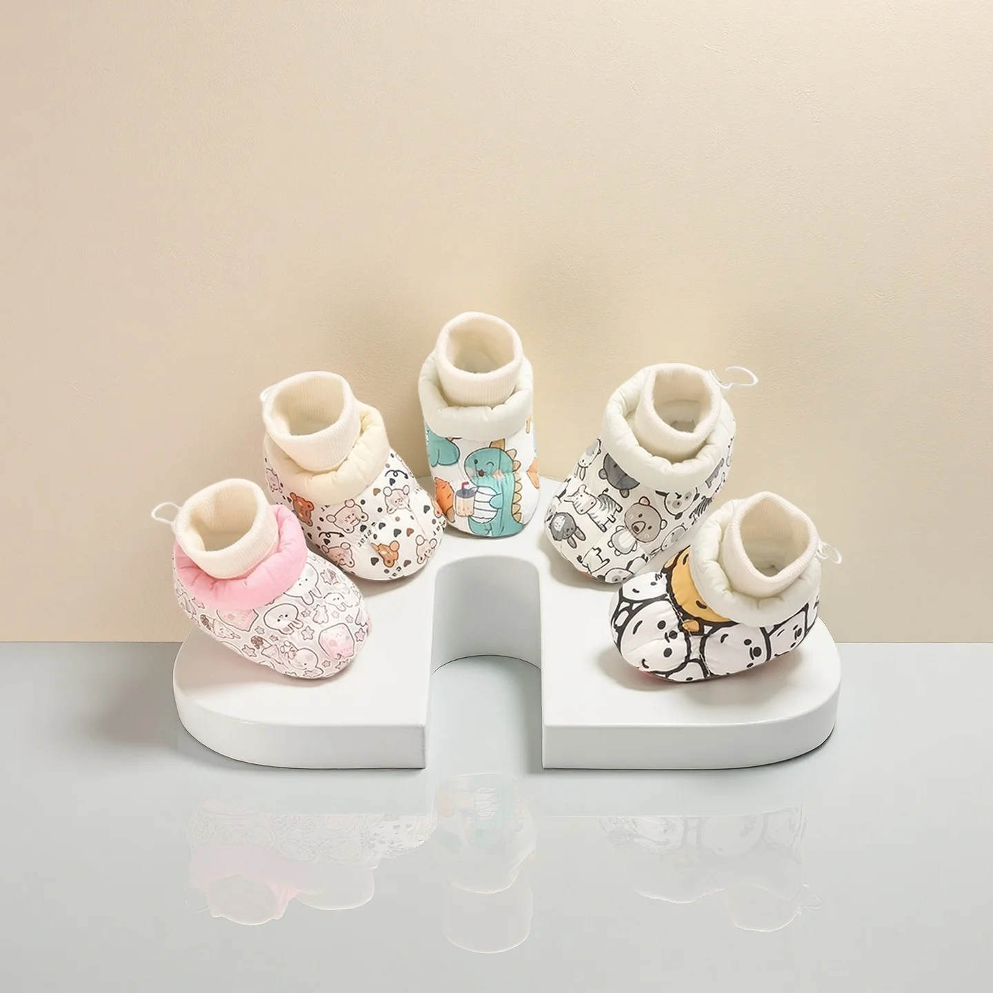 

Cotton Socks Shoes Baby Cute Cartoon Pattern Soft Winter Shoes 0-18M Newborn Baby Socks Children's Floor Preschool Girls' First