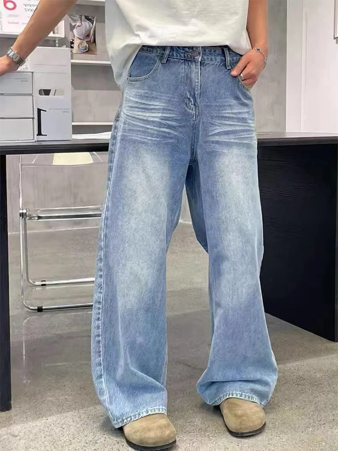 Washed Blue Lightning Pattern Men's Jeans Straight Leg Micro Flared Pants Casual High Street Vibe Autumn Winter Denim Jeans