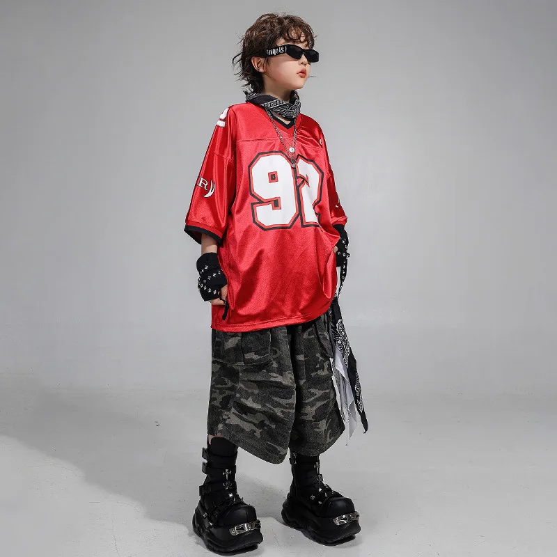 Ropa de Hip Hop Kpop para chico, camiseta roja con cuello en V, pantalones cortos Cargo informales de camuflaje para niñas y niños, Ropa de baile de Jazz, disfraces