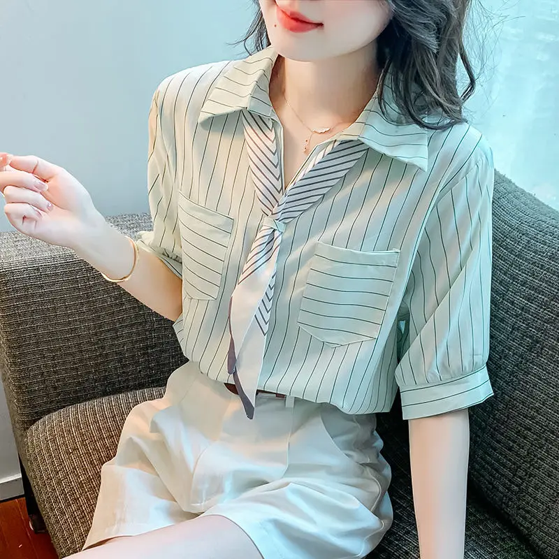 Neues Sommer-Top mit Polokragen-Design für Damen, gestreiftes Hemd, kleiner Duftstil, Revers, kurze Ärmel