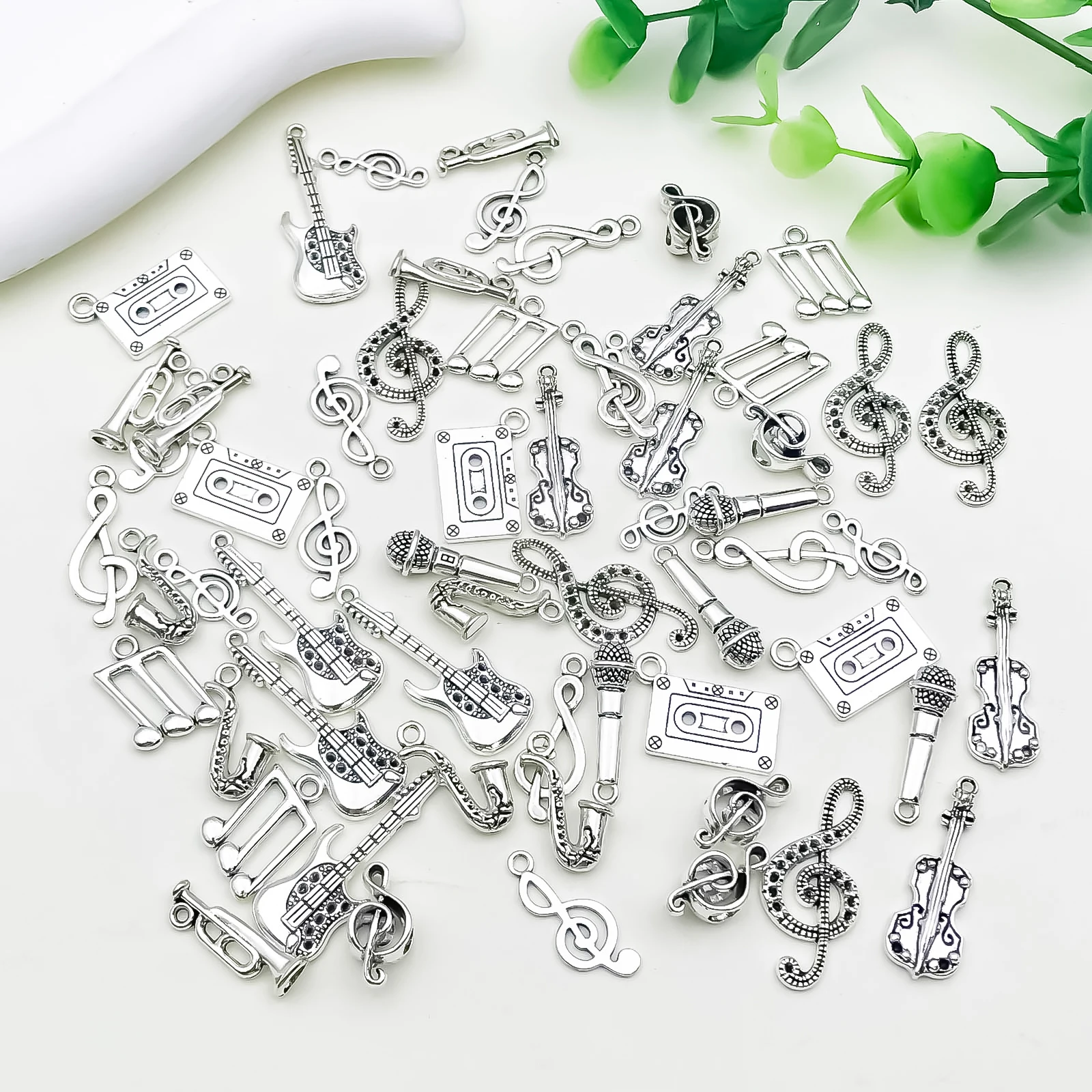 Mix 60pcs Antique Silvery Musical Instrument Notes Charms Pendants For Jewelry Making Guitar Piano Violin Findings