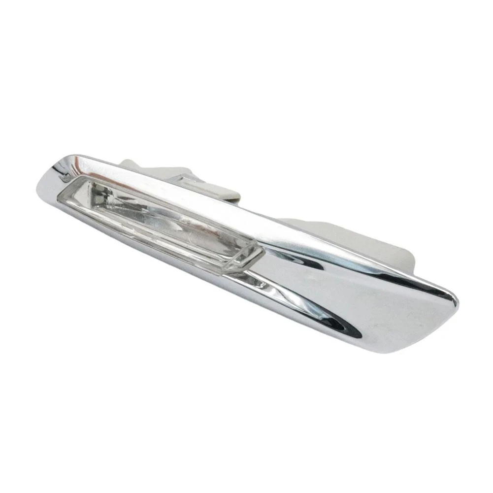 

Автомобильные указатели поворота: заводские спецификации, высокая надежность, для BMW 528i Sedan (как показано на фото)