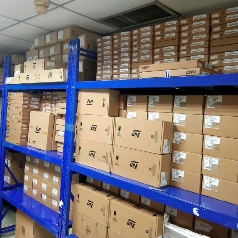 AMC1305M05DWR AMC1305 Package: SOIC-16 enhanced isolation modulator 100% original and authentic