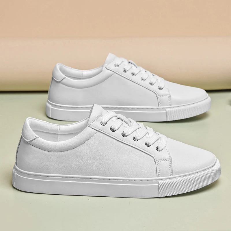 

Four Seasons New Authentic Couple Board Shoes Breathable Comfortable Warm Casual Fashionable Oversized Shoes (35-48)