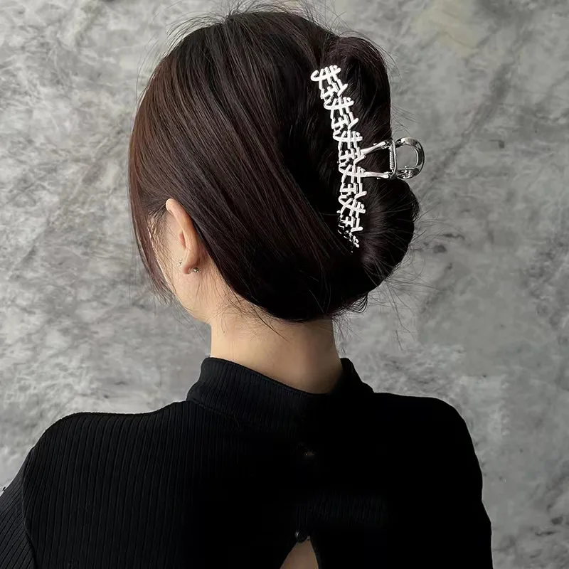 Mode Zilver Kleur Metalen Geometrische Haarklauw Clip Voor Vrouwen Minimalistische Hart Haarspeld Hoofddeksels Haaraccessoires 2023