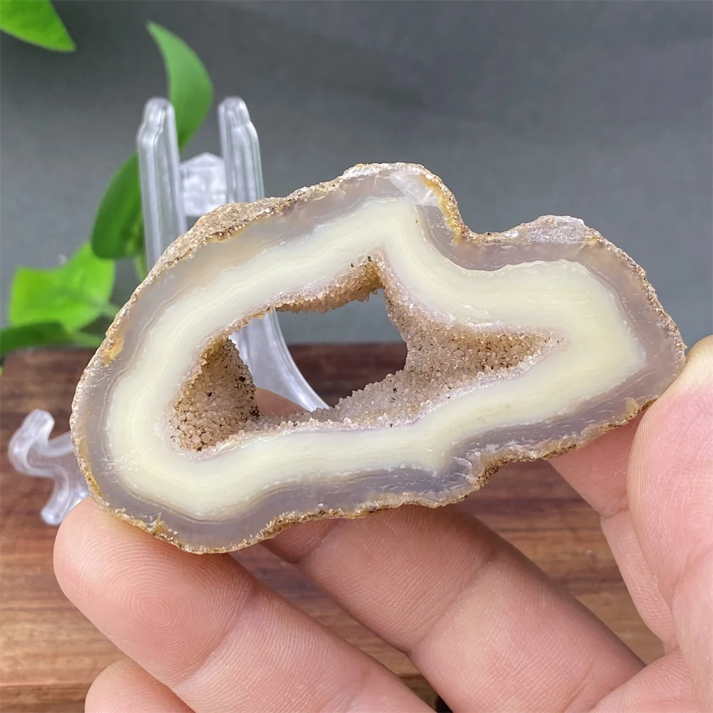 

Natural High-quality Small Agate Geode Slices Madagascar Rare Agate Geode Ornaments Home Decoration + Shelf