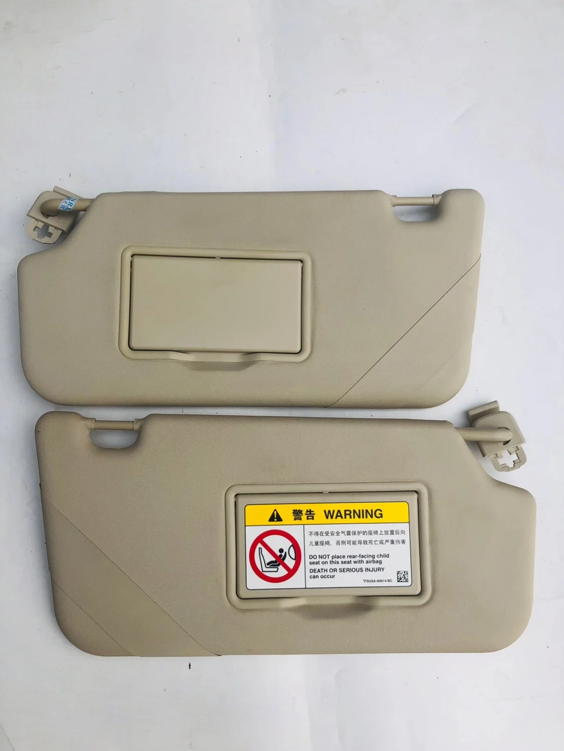 

1pcs For Ford Escort Kuga Sun Visor