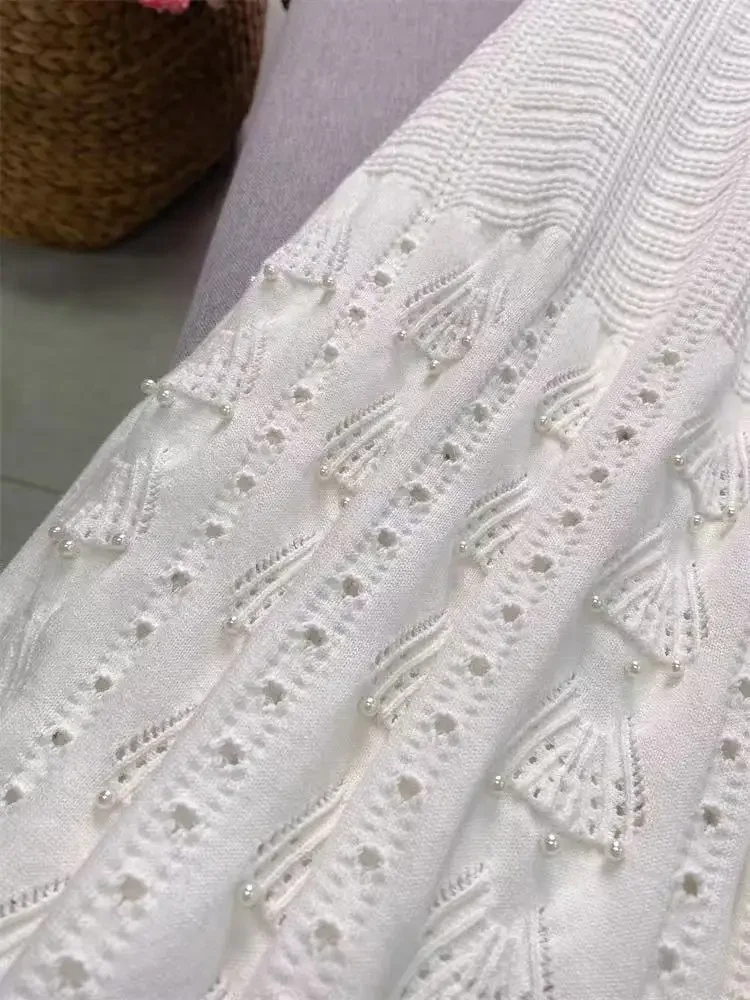 Women's white round neck knitted dress sleeveless slim evening party midi robe