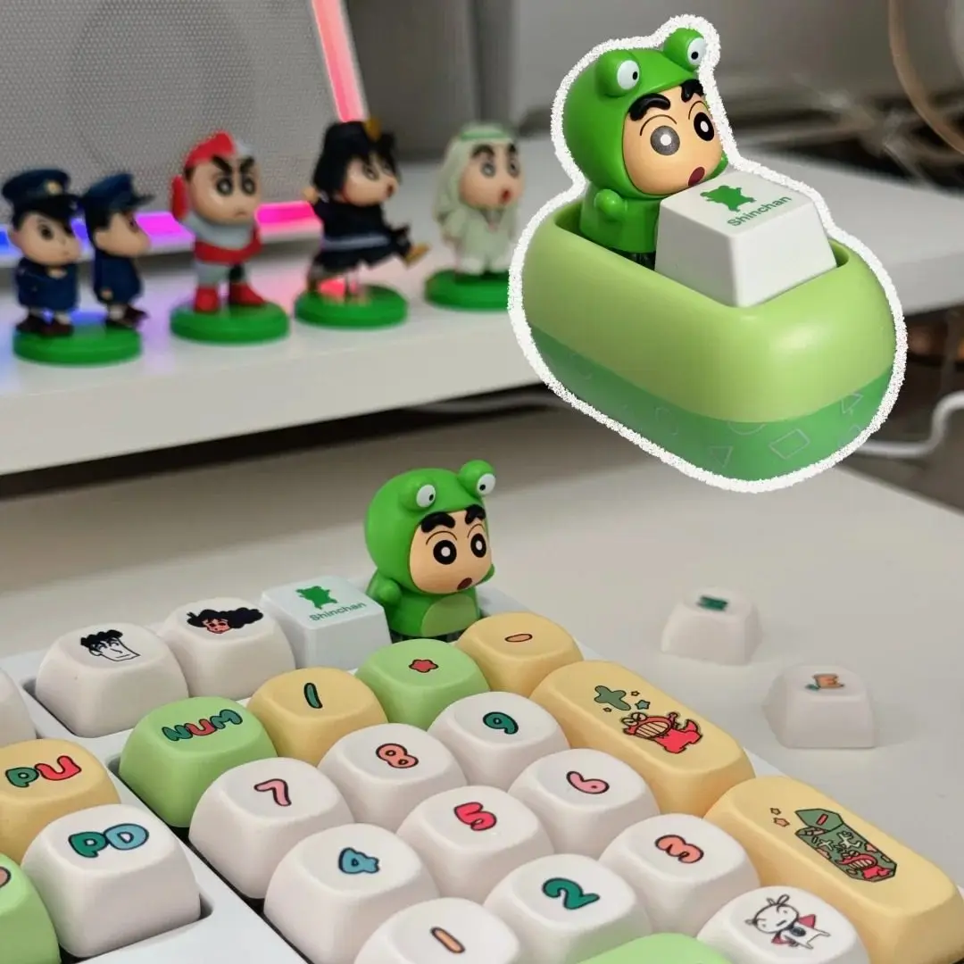 新オリジナル 52TOYS クレヨンしんちゃんキーキャップ Q バージョン