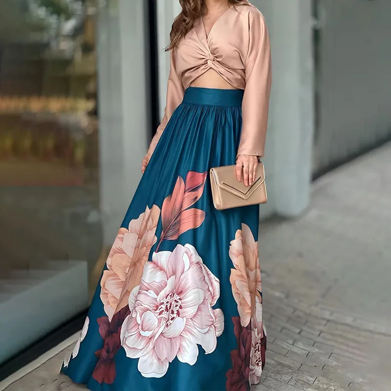 

2025 Элегантный женский комплект из двух предметов с юбкой, сексуальный шикарный укороченный топ с длинными рукавами и складками, макси-юбка с цветочным принтом, отпускной комплект, наряды