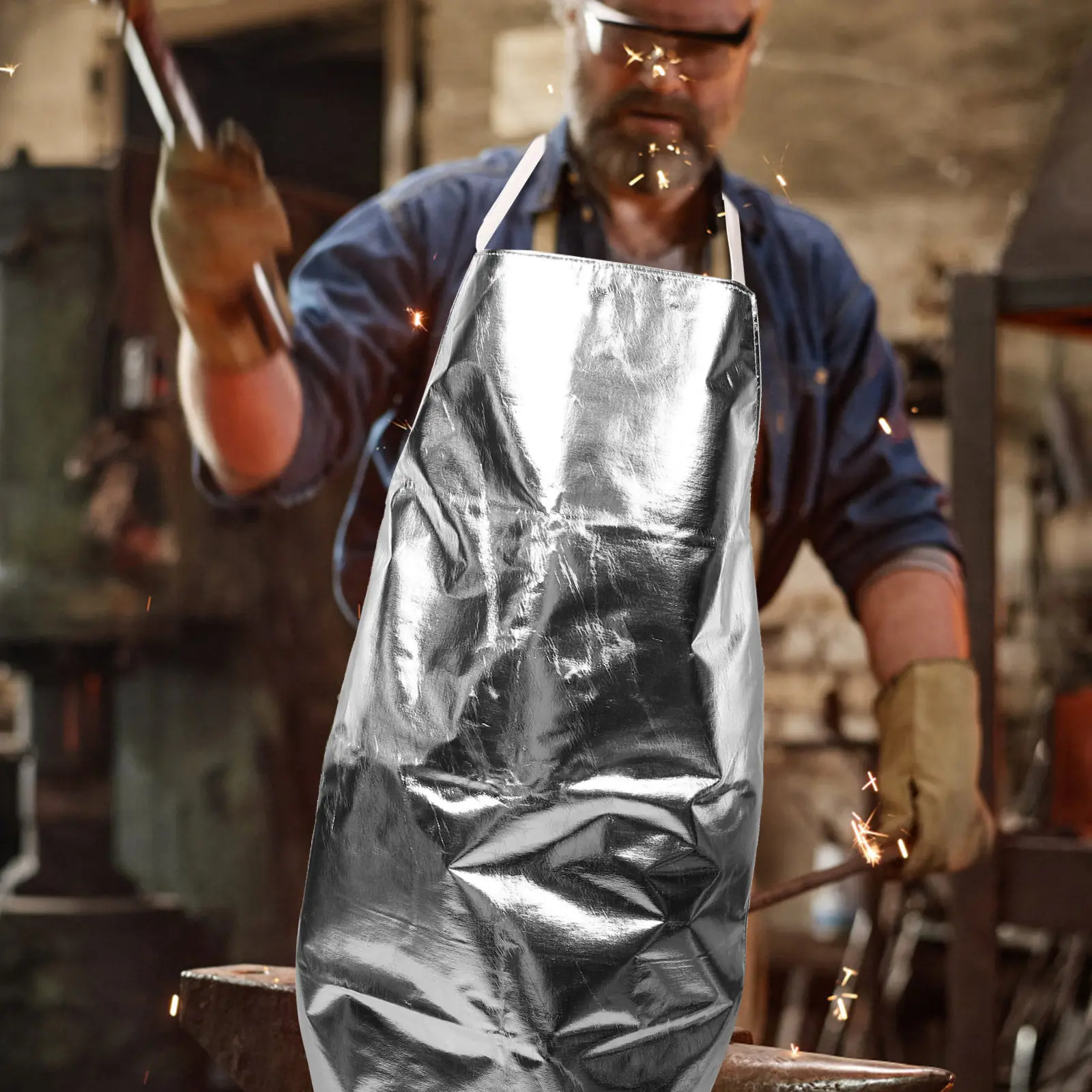 

Industrial Fireproof Insulated Aluminum Foil Apron Protective Welding Working Safety Apron for Smelting Cutting