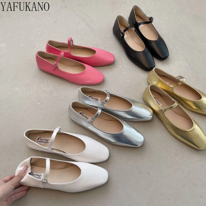 Soft Bottom Girl Flat Shoes Simple Retro 2024 New Fairy Style All-match Gentle Single Shoes Buckle Strap Small Leather Shoes