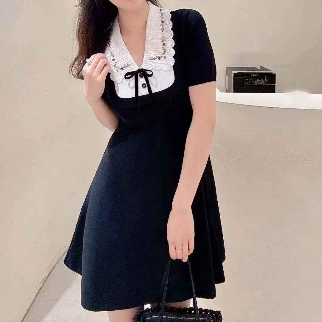 

2024 летнее женское черное платье с бантом на тонких бретелях, тонкое кружевное мини-платье в пасторальном стиле