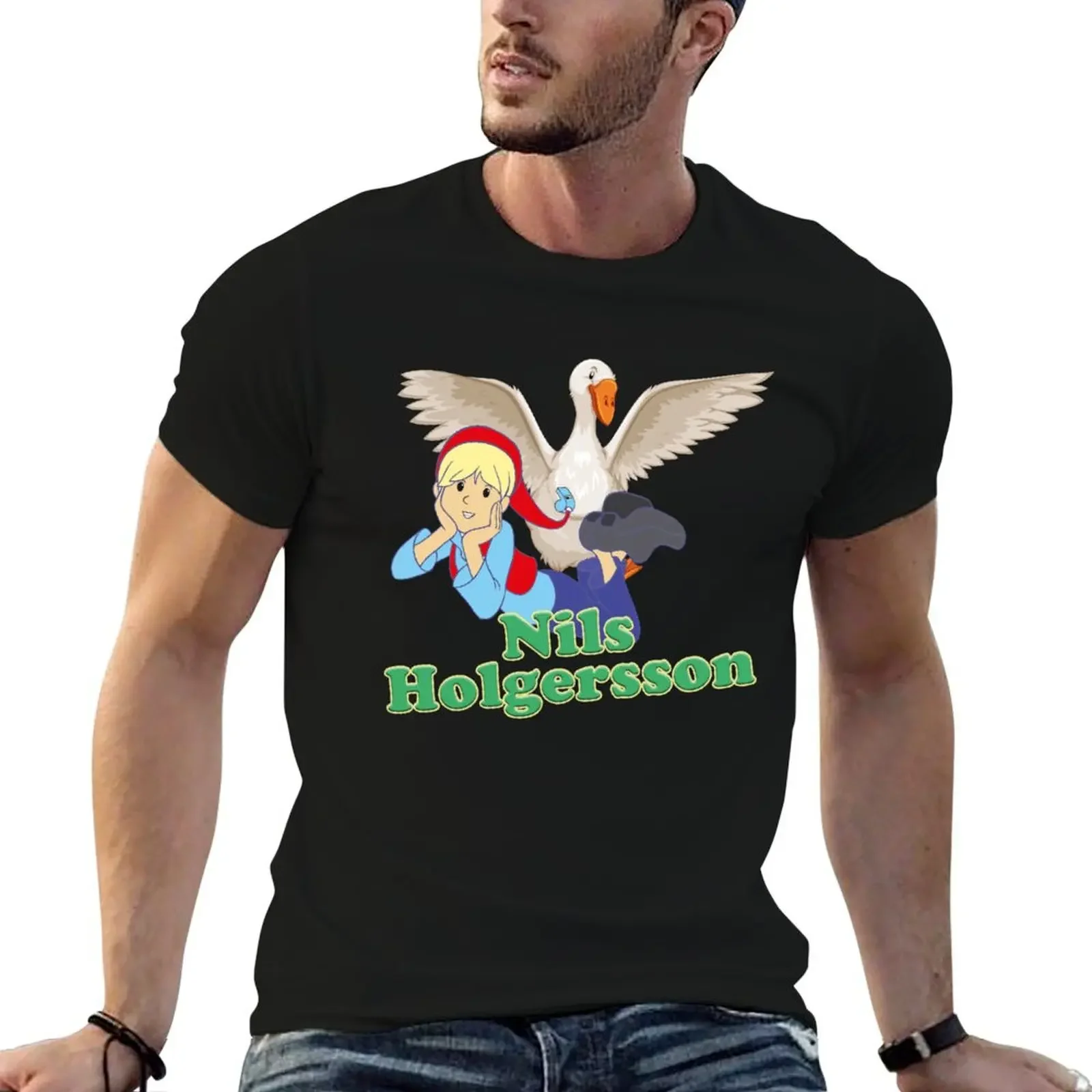 

The little gnome Nils Holgersson flies with the wild geese and hamster Krümel and has great adventures T-Shirt