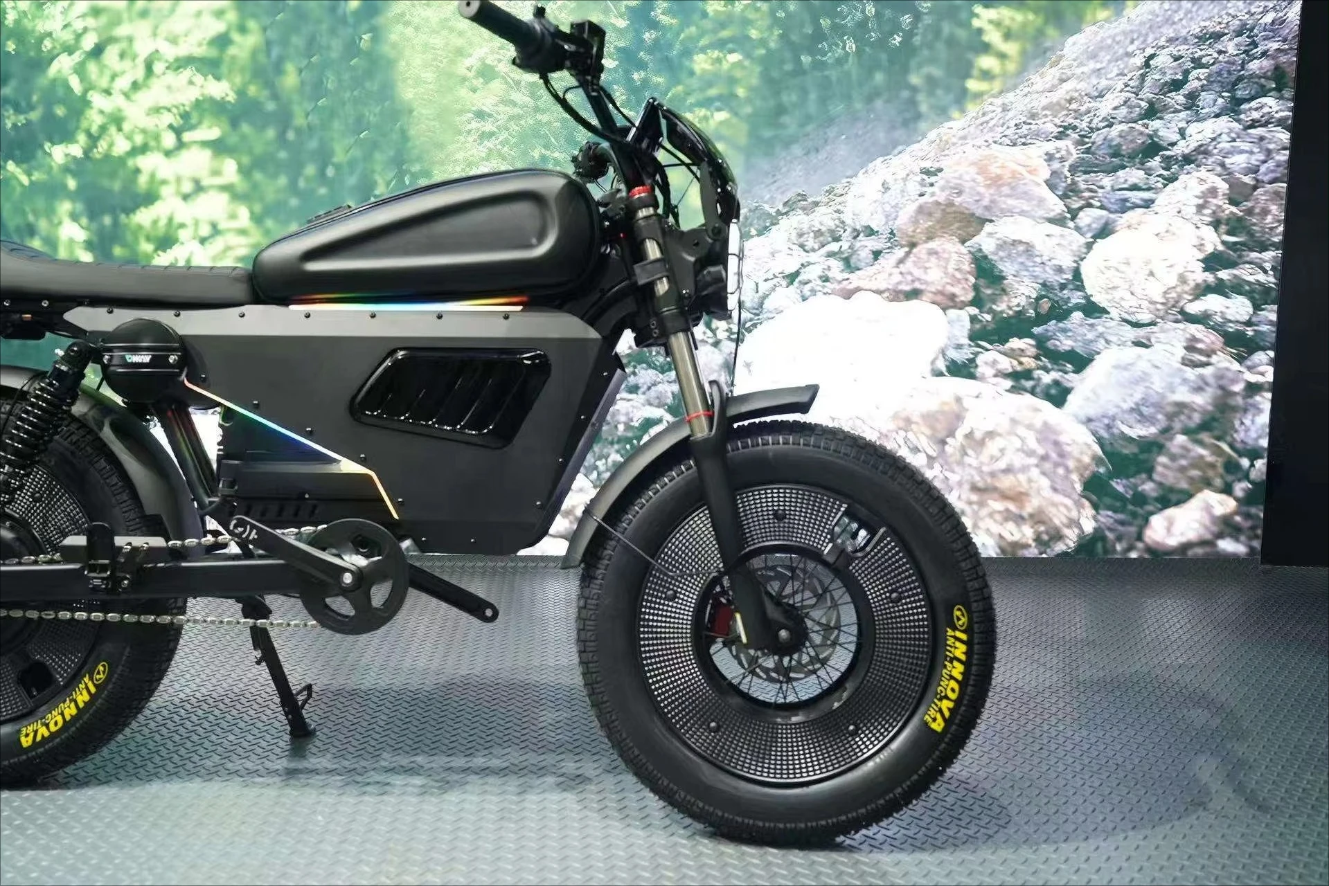 EER Durable, low-cost, powerful e-bikes - E-bikes from Chinese factories offer global shipping options