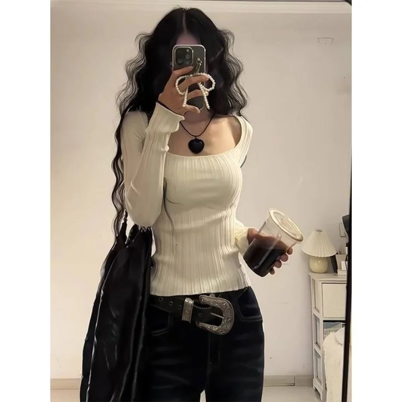 

American retro spicy girl sexy slim fit long sleeved sweater autumn Y2K Japanese Harajuku style square neck women's knitted top