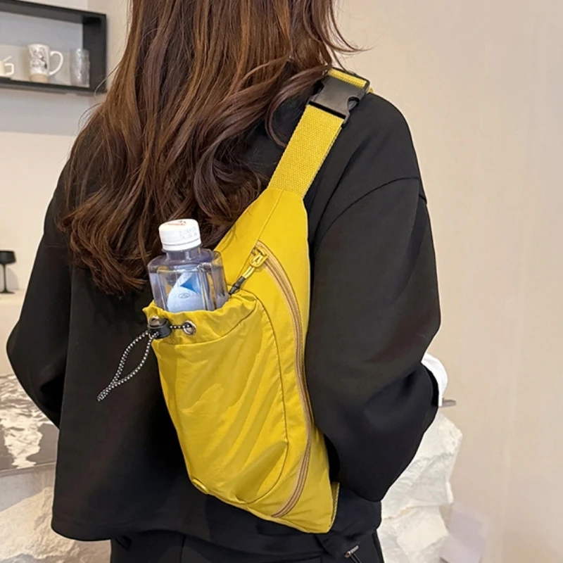 

Women's Chest Bag with Water Bottle Holder Outdoor Trip Hiking Camping Cycling Travel Mini Backpack Sport Waist Bag Phone Sac