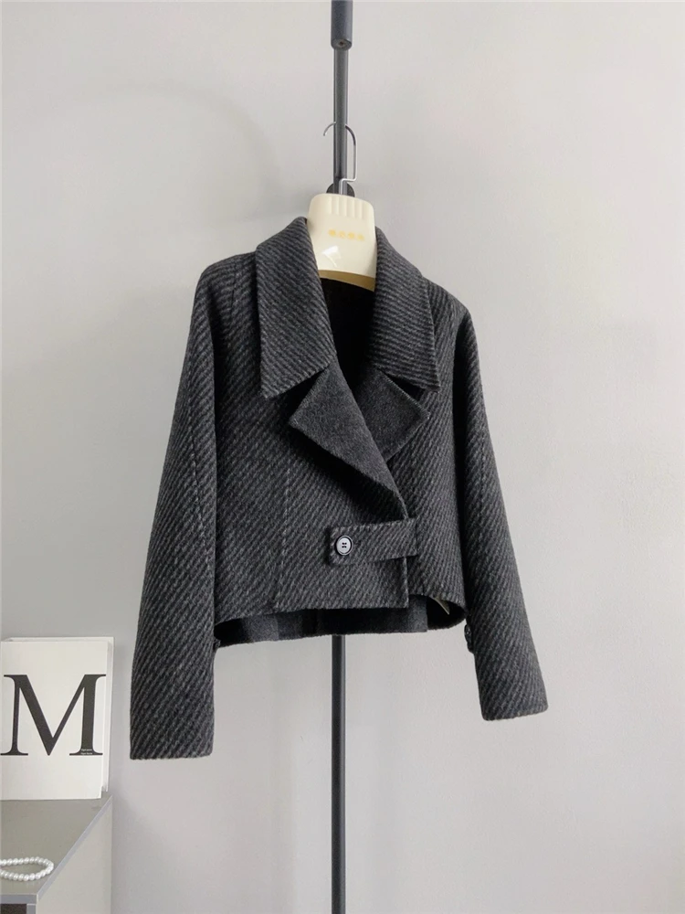 Pure wool double-sided herringbone pattern lapel, one button short jacket made of wool, Haining temperament, small stature, slim