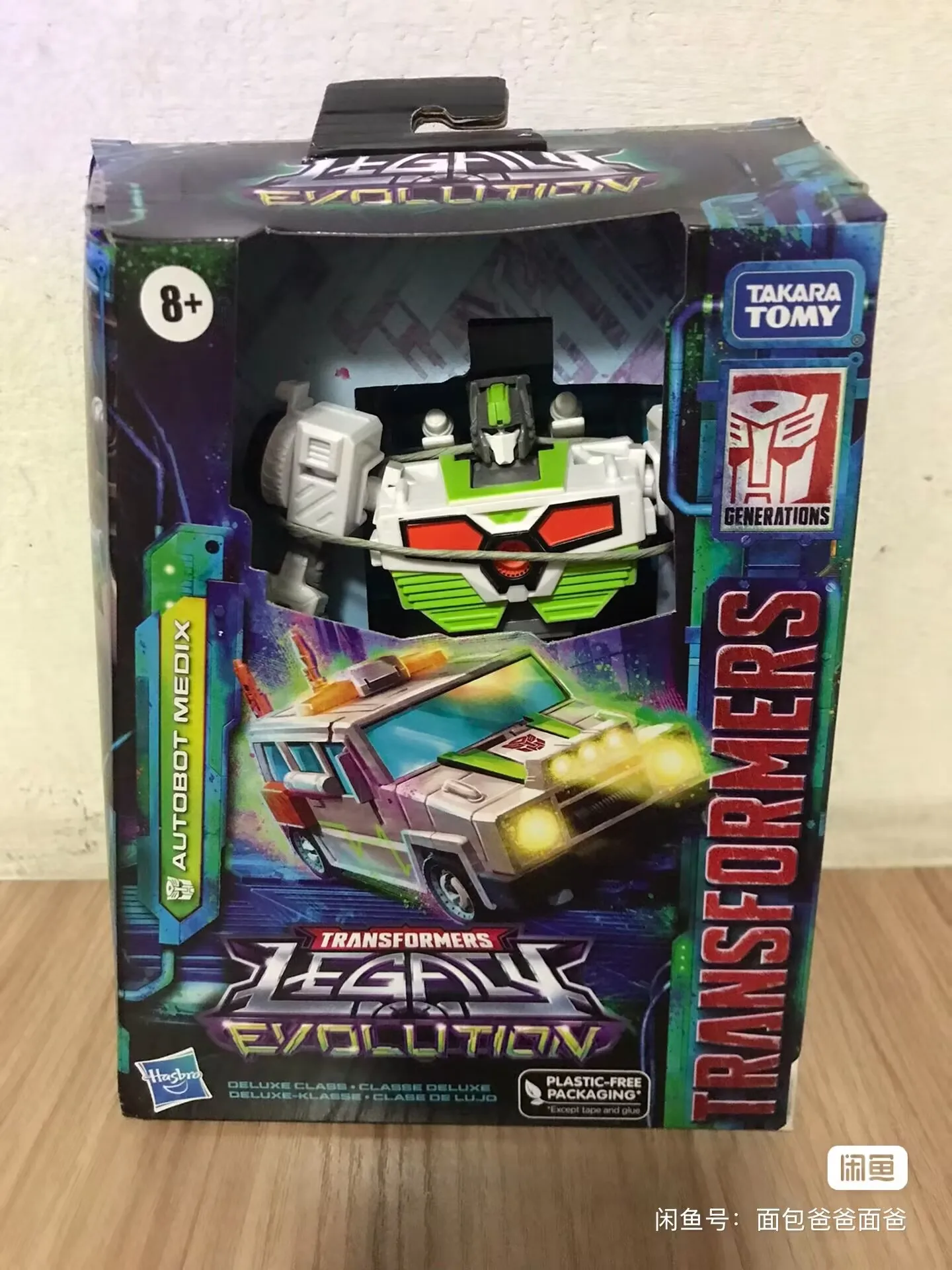 

Takara Tomy Hasbro Transformers Legacy Evolution Deluxe Medix Action Figure Model Robot Collectible Ornament Toys Birthday Gift