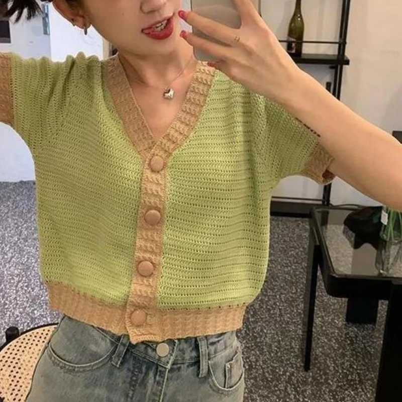 Women Short Sleeve Thin Sweater Cardigan V-Neck Button Down Colorblock Crop Top