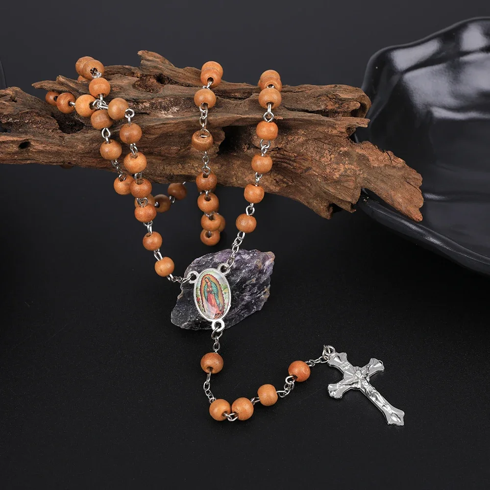 Holz-Rosenkranz-Halskette für Damen, 6 mm, Holz-Gebetsperlen, lange Kette, religiöser Anhänger mit der Jungfrau Maria und dem Kreuz, Herren-Party-Schmuck, Geschenk. – Detail 4