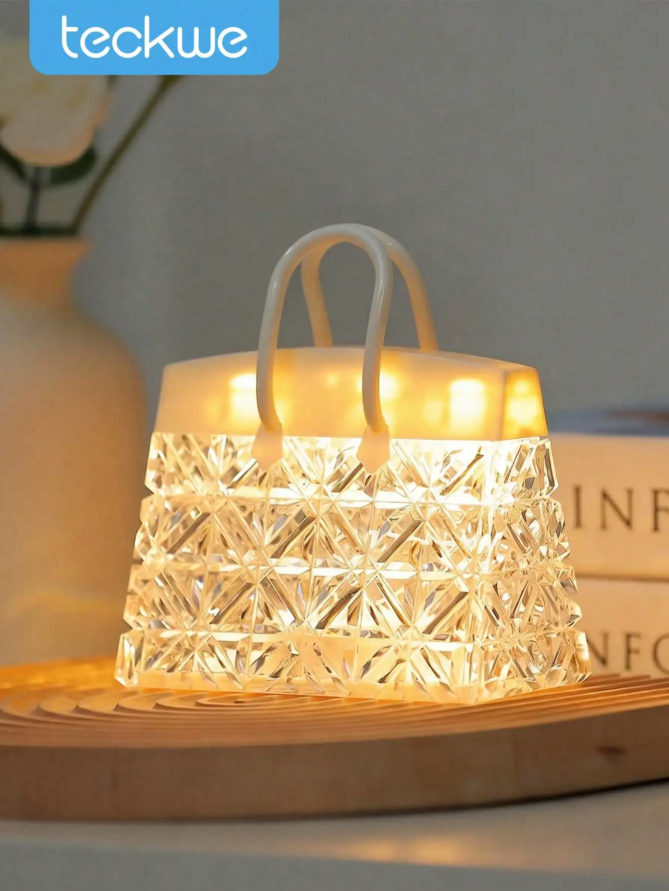 Teckwe Crystal Handbag Night Light, Romantic Lamp With Warm Light, Mini Crystal Diamond Shaped Desktop Lamp For Coffee Shop, Home, Bedroom Decor, Birthday Valentine's Day Gifts, Unique Purse-Shaped Mood Light For Women Girlfriend (Portable & Gift Ready)