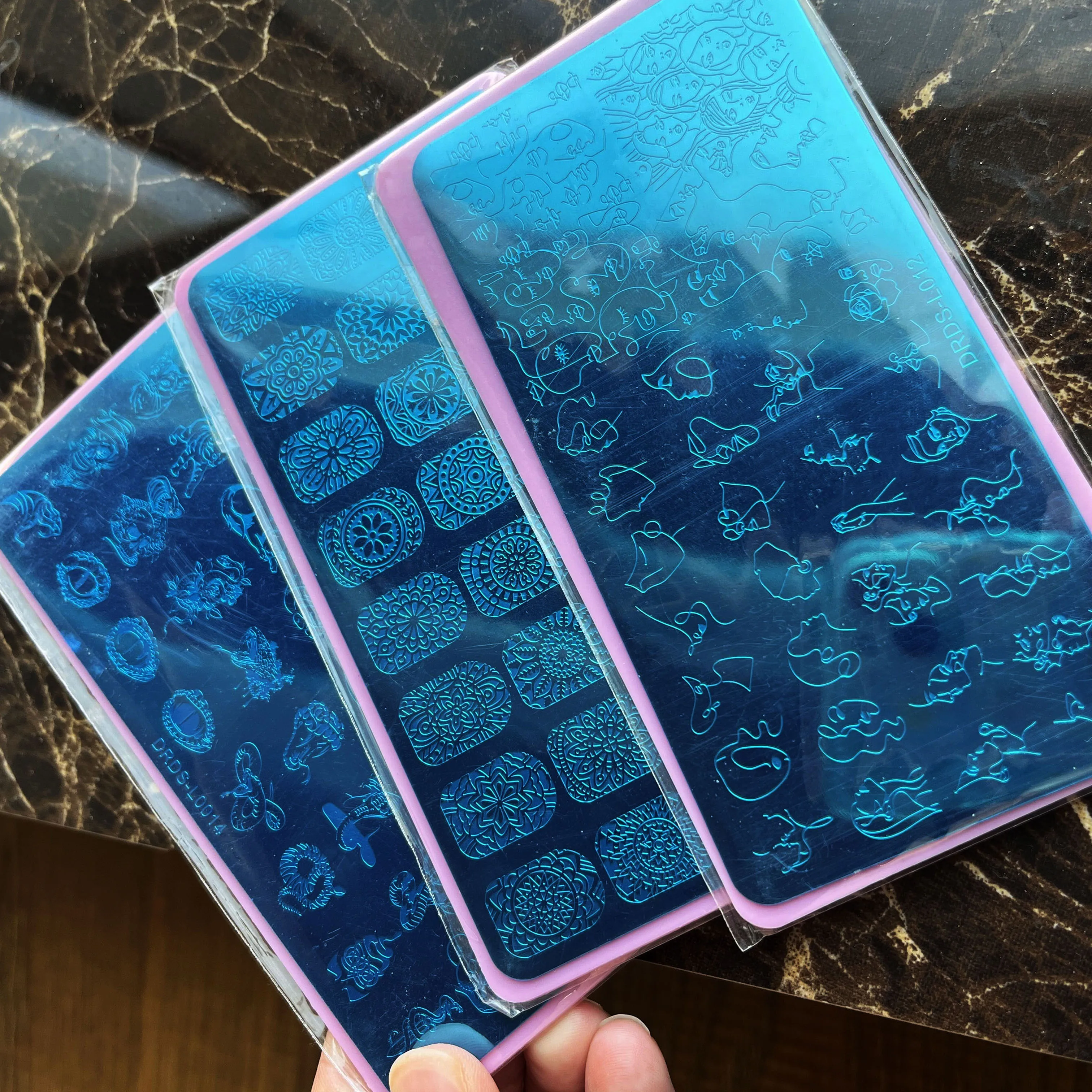 12X6cm Bohemia Stainless Steel Nail Art Stamp 3DFace/Flowers/Geometric Nail Template DIY Xmas Painting UV Polish Manicure Tool