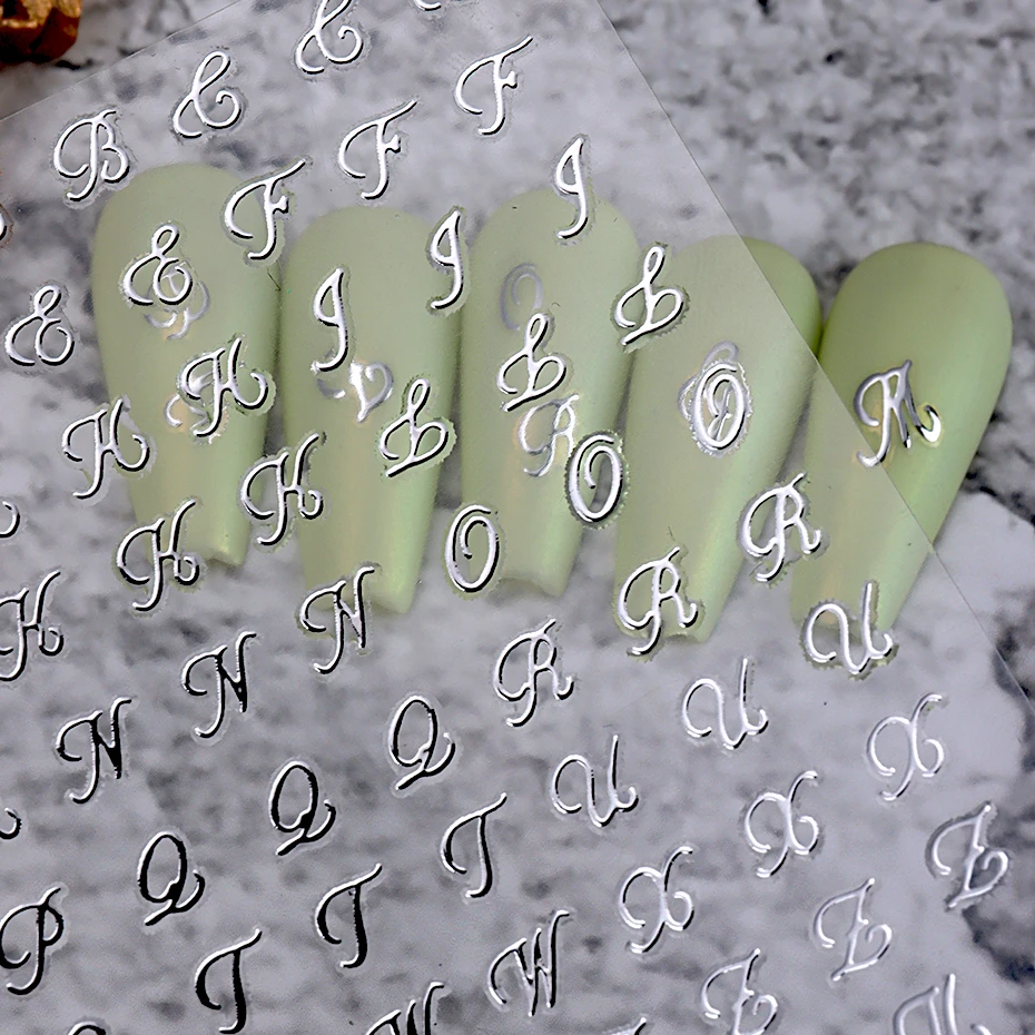 4 stuks Romeinse letter nagelstickers gouden zilver zwart wit alfabet ontwerp zelfklevende sticker Engelse woorden DIY manicure decor