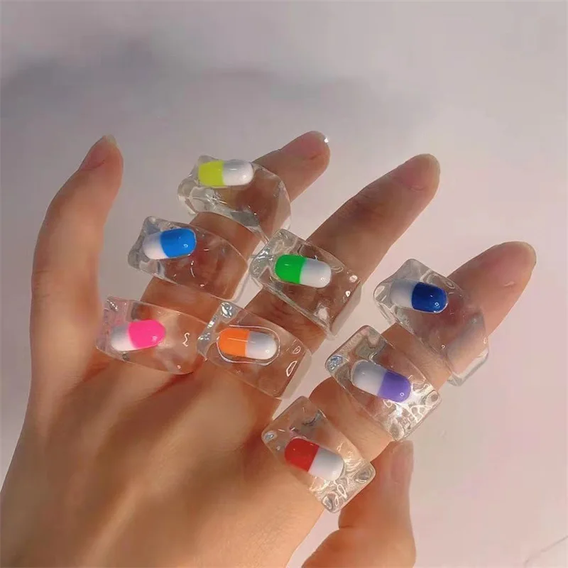 Vintage Figure Capsule Pill for Women Y2k Jewelry 90s Aesthetic Acrylic Rings Korea Harajuku Cute Accessories Multicolor Gifts