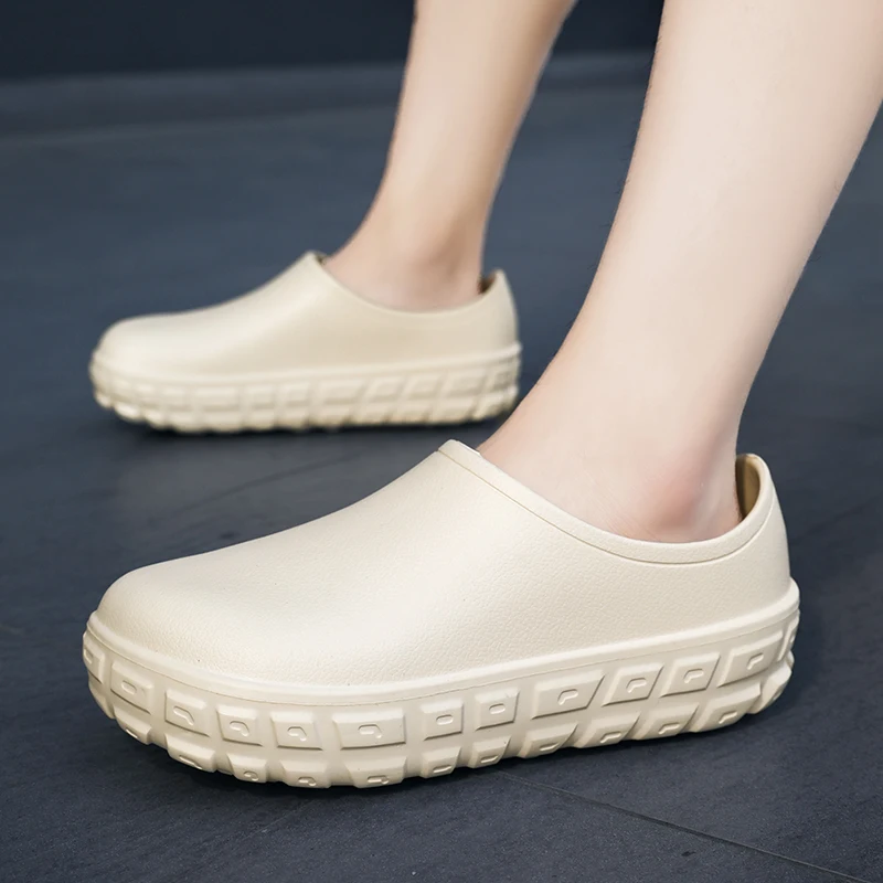 Fashion Slip-On Low-Top Waterproof & Oil-Proof Chef Shoes Large Size Rain Shoes for Men and Women Outdoor Gardening Work Shoes