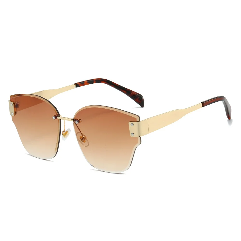 New Luxury Frameless Gradient Rectangular Women Sunglasses 2025 Personality Trend Metal Frame Design Men Sunshade Glasses UV400