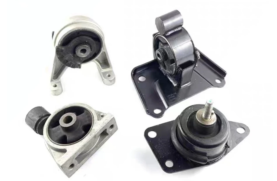 

Монтаж двигателя / Кронштейн масляного картера / Кронштейн коробки передач для китайского CHANGAN CS75 1.8T