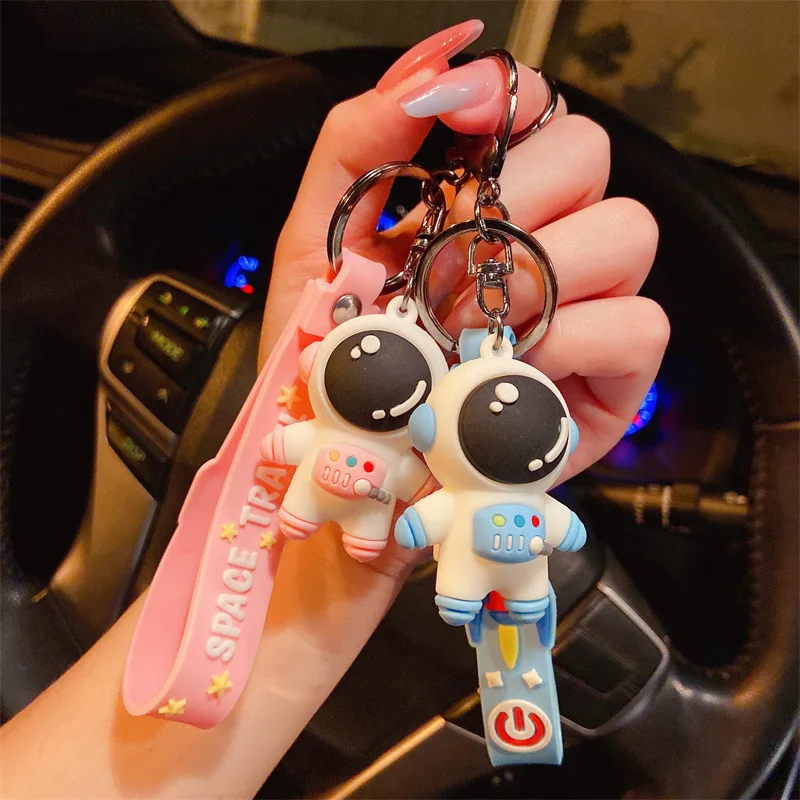 Lovely Astronaut Cartoon Explorer Ring Cute Space Man Traveler Pendant for Couple Gift Bag Car Decoration Anime Keychain