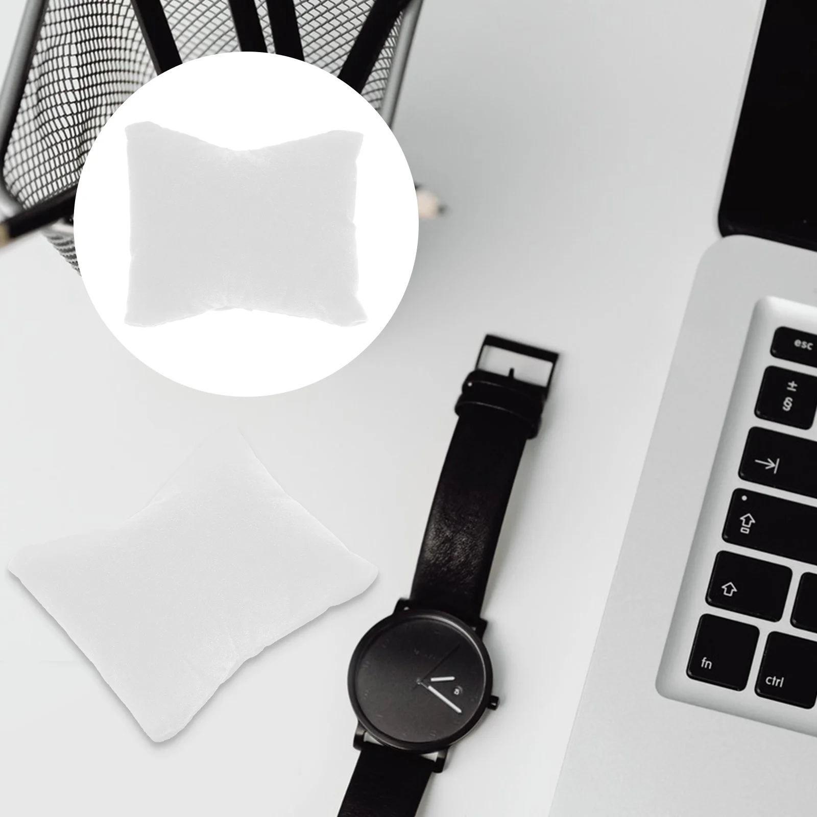 

20Pcs Watch Display Cushions Portable Elegant Design Soft Comfortable Bangle Bracelet Jewelry Pillows Versatile Use